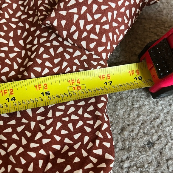 Women’s Red Brown Geometric Print Short Sleeve Tie Wrap Blouse Size Small - Picture 9 of 10